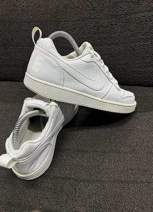 Кроссовки женские nike