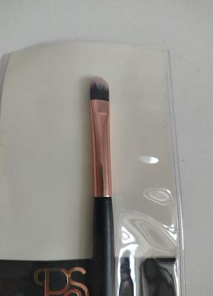 Кисть для макияжа foundation &amp; concealer brush 2