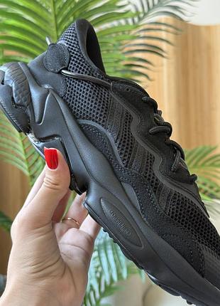 Кроссовки adidas ozweego total black 6