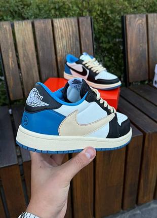 Nike air jordan x travis scott 4