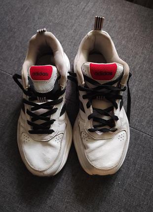 Кроссовки adidas