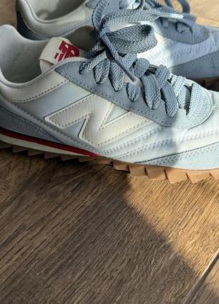 New balance 3