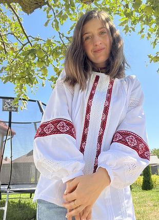 Жіноча вишиванка 5