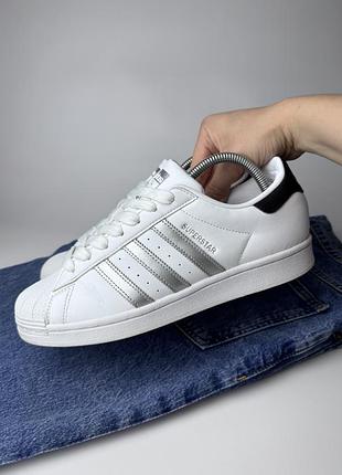 Шкіряні кросівки adidas superstar 2