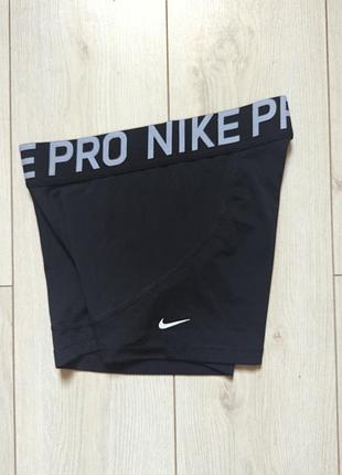 Спортивні шорти nike pro 6