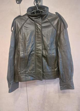 Шикарная лимитированная кожанка zara