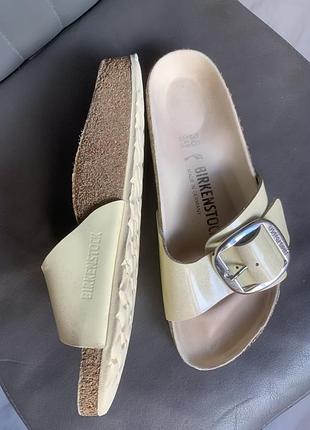 Шльопанці birkenstock madrid big buckle (butter / yellow) — розмір 38 (24.5 см)