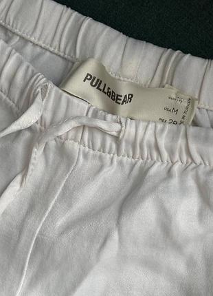 Белые сатиновые брюки. pull &amp; bear 2