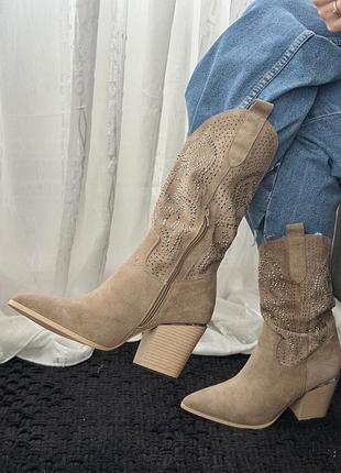 Нові замшеві чоботи-козаки ideal shoes зі стразами, розмір 40