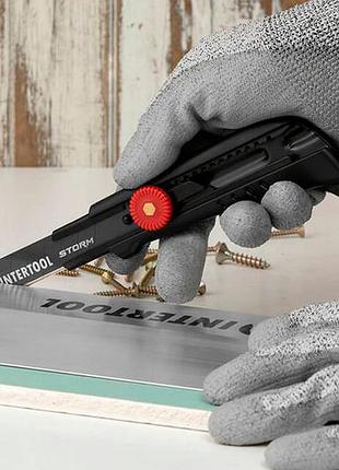 Ku сегментный нож intertool-storm universal fit 18 мм для резки линолеума и разметки пластиковый легки uni2l_k 3