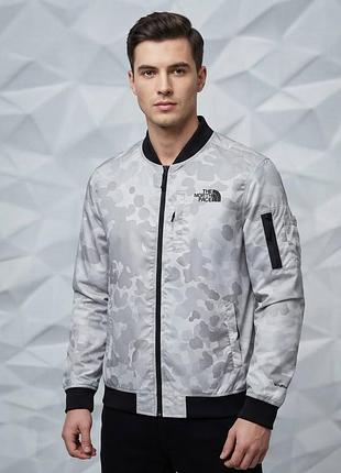 Ветровка бомбер the north face size m original 2