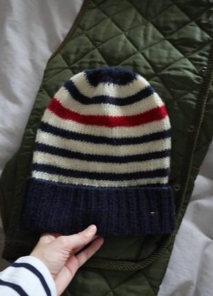 Шапка в смужку tommy hilfiger