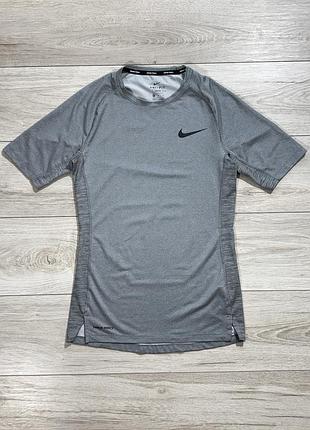 Сіра компресійна спортивна компресійна футболка найк про nike pro dri-fit, m, оригінал