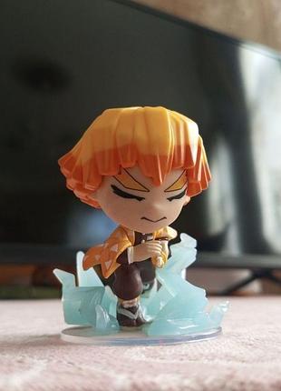 Зеницу агацума из колекції: funko mystery minis по аниме «клинок, рассекающий демонов» (demon slayer). стан: 10/10