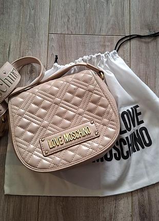 Сумка женская .love moschino