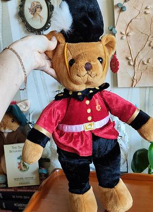 Коллекционный мягкий мишка королевский гвардиец / beefeater bear - keel toys (simply soft collection)