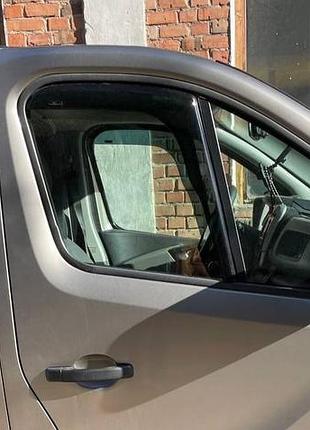 Ветровики для opel vivaro 2014+ (hic) (вставні) ren34-in