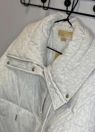 Куртка michael kors лого біла 77a7030m42 5