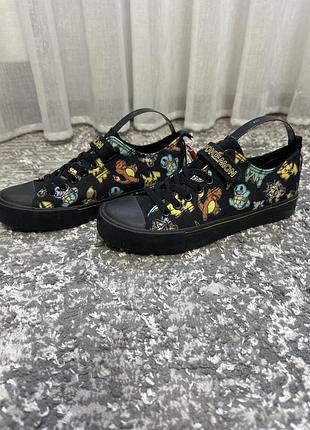 Кеди reserved. розмір 38