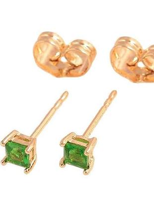 Сережки пусети ml 18k зелені кристали 3х3мм 303528 тм xuping