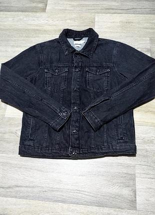 Мужская тёмно-серая джинсовая куртка topman , размер м .