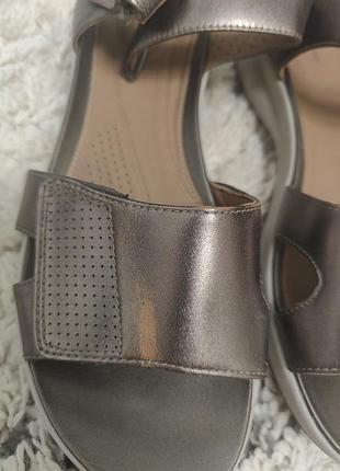 Оригінальні шкіряні босоніжки clarks unstructured 3