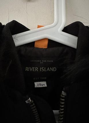 Детская куртка river island 8