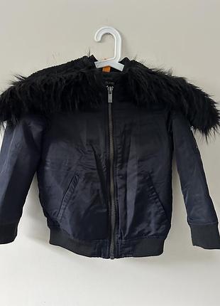 Детская куртка river island 10