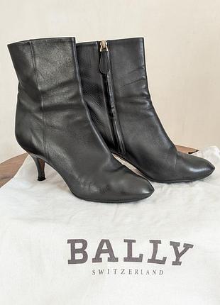 Оригінальні шкіряні ботильйони bally (37 eu) / черевики bally made in italy