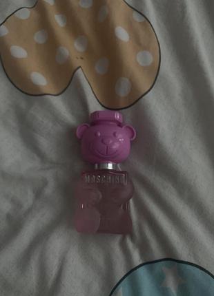 Бренд: moschino.характеристики: toy 2 bubble gum, вживаний, залишок приблизно 50%, оригінал, флакон у формі рожевого ведмедика 🩷🐻