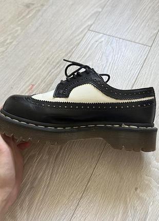 Dr. martens 10458 bex smooth leather brogue / wingtip oxford black & white / чорно-білі двоколірні броги uk 4 / us women 6 / eu 37 made in vietnam 7