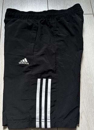 Спортивні шорти adidas 10