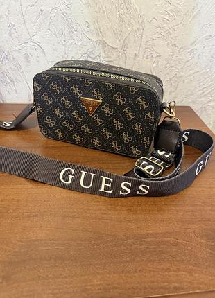 Жіноча сумочка guess no brand