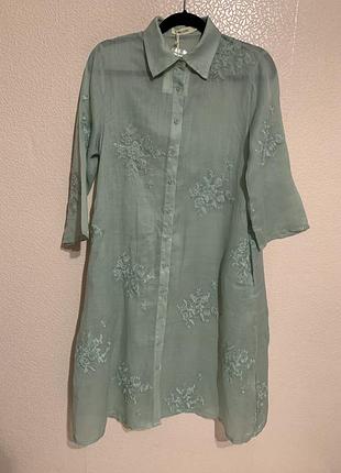 Легка жіноча сукня-сорочка (vestido camisero / long shirt) з вишивкою від іспанського бренду luna llena (із барселони).