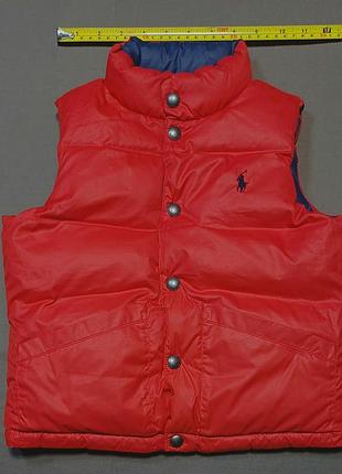 Плечі 26 см polo ralph lauren size 4/4т   двостороння дитяча пухова  жилетка червоно синя 
filling: 75% down 25% feathers