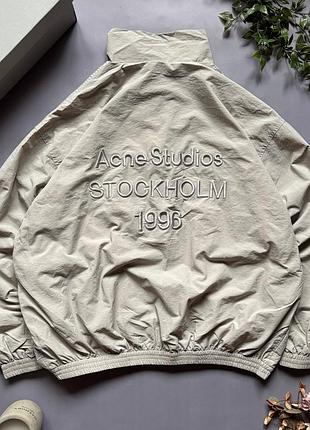 Ветровка кacne studios