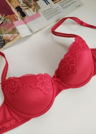 Красивый красный бюстгалтер без пуш-ап hunkemoller, eur 75b/75в