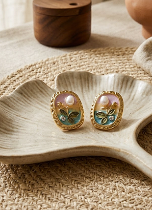 Серьги цветочные мотивы бусины