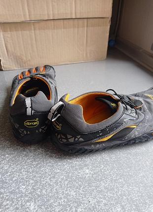 Кросівки vibram fivefingers spyridon mr 6