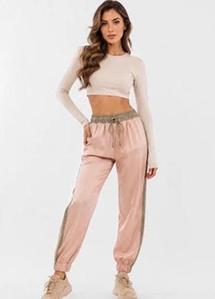 Zara стильные атласные брюки джоггеры розового цвета на девушку подростка в идеале
на рост 146 см 🌺