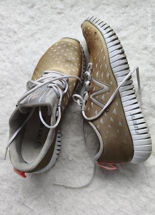 Кроссовки new balance 8