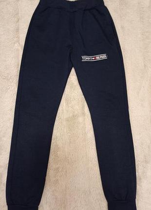 Tommy hilfiger спортивні штани для дому для хлопчика на зріст