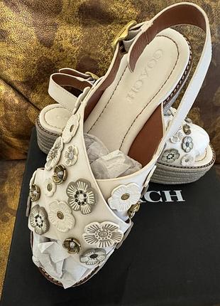 Coach оригинал — новые кожаные босоножки на танкетке, tea rose, 25 см