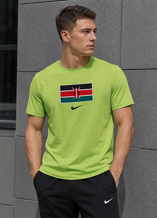 Яскрава спортивна футболка nike dri-fit "kenya"