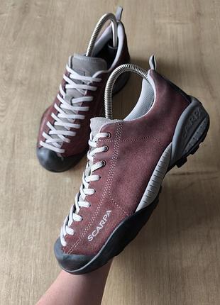 Крутые женские кроссовки  scarpa, оригинал , р.40.