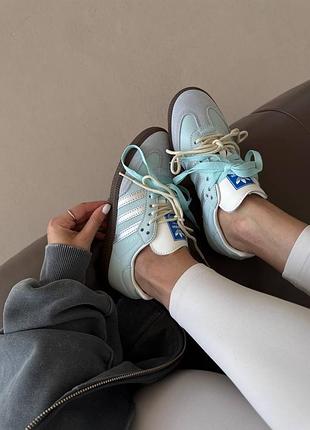 Adidas samba
blue / double laces 6