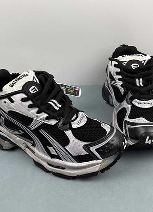 Кросівки balenciaga runner b and w black/white