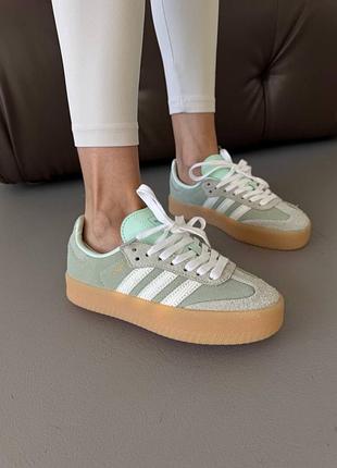 Adidas samba
platform olive 8