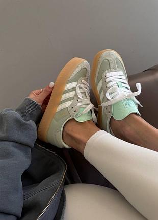 Adidas samba
platform olive 6