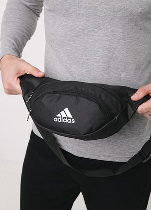 Бананка черная adidas лого белая (маленькая накатка)